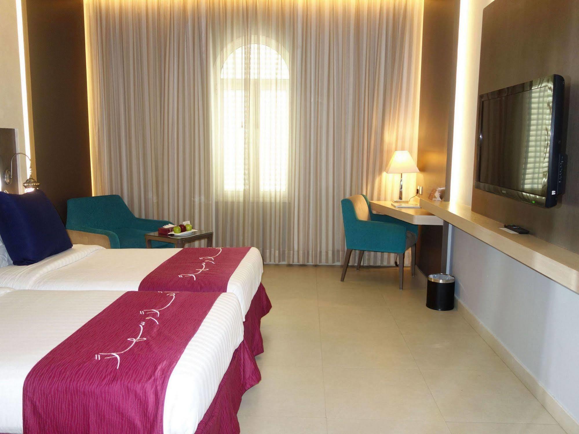 Makarem Annakheel Hotel & Resort Jeddah Bagian luar foto