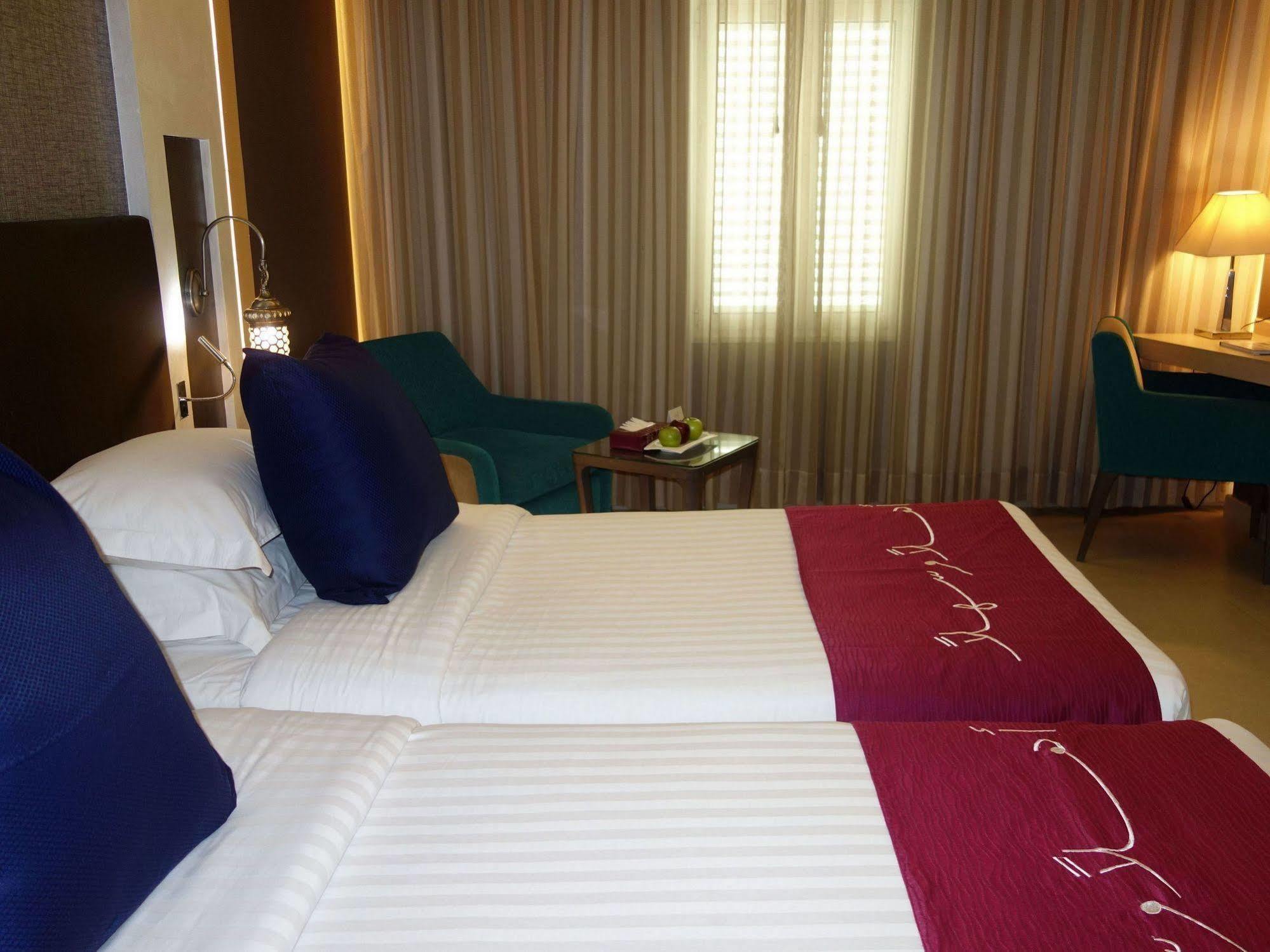 Makarem Annakheel Hotel & Resort Jeddah Bagian luar foto