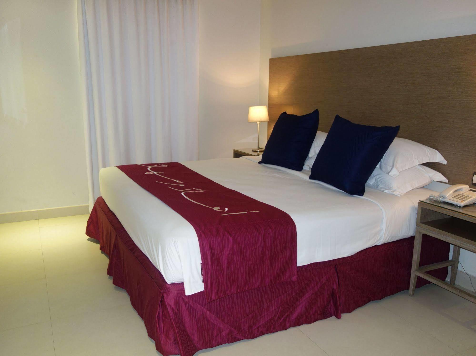Makarem Annakheel Hotel & Resort Jeddah Bagian luar foto