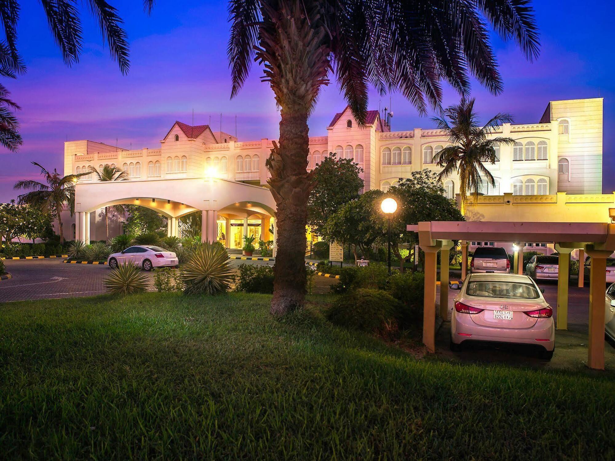 Makarem Annakheel Hotel & Resort Jeddah Bagian luar foto
